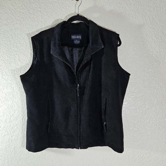 Tris Bien Black Polyester Zip Vest - Picture 10 of 10